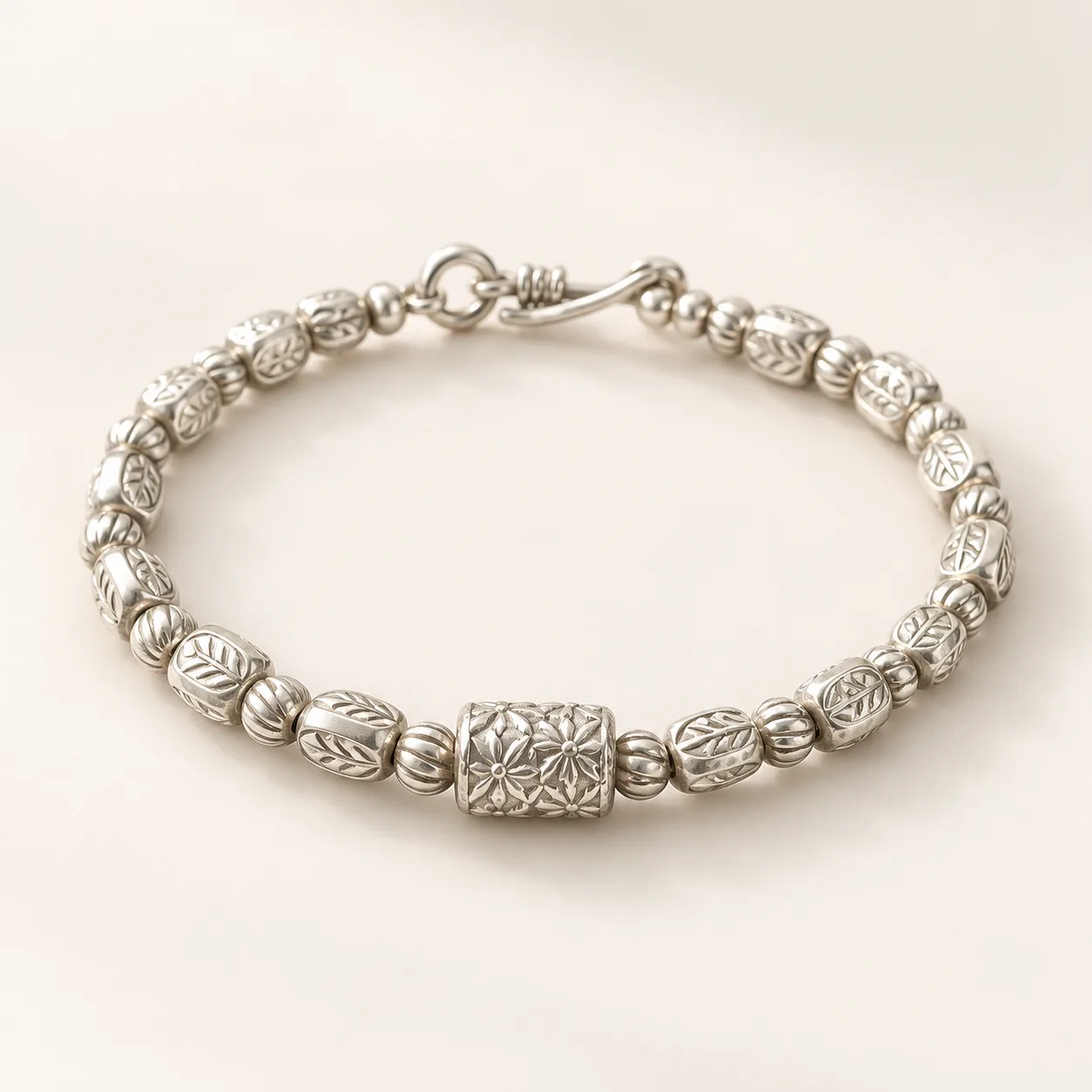 Textured Silver Bead Bracelet detail 5