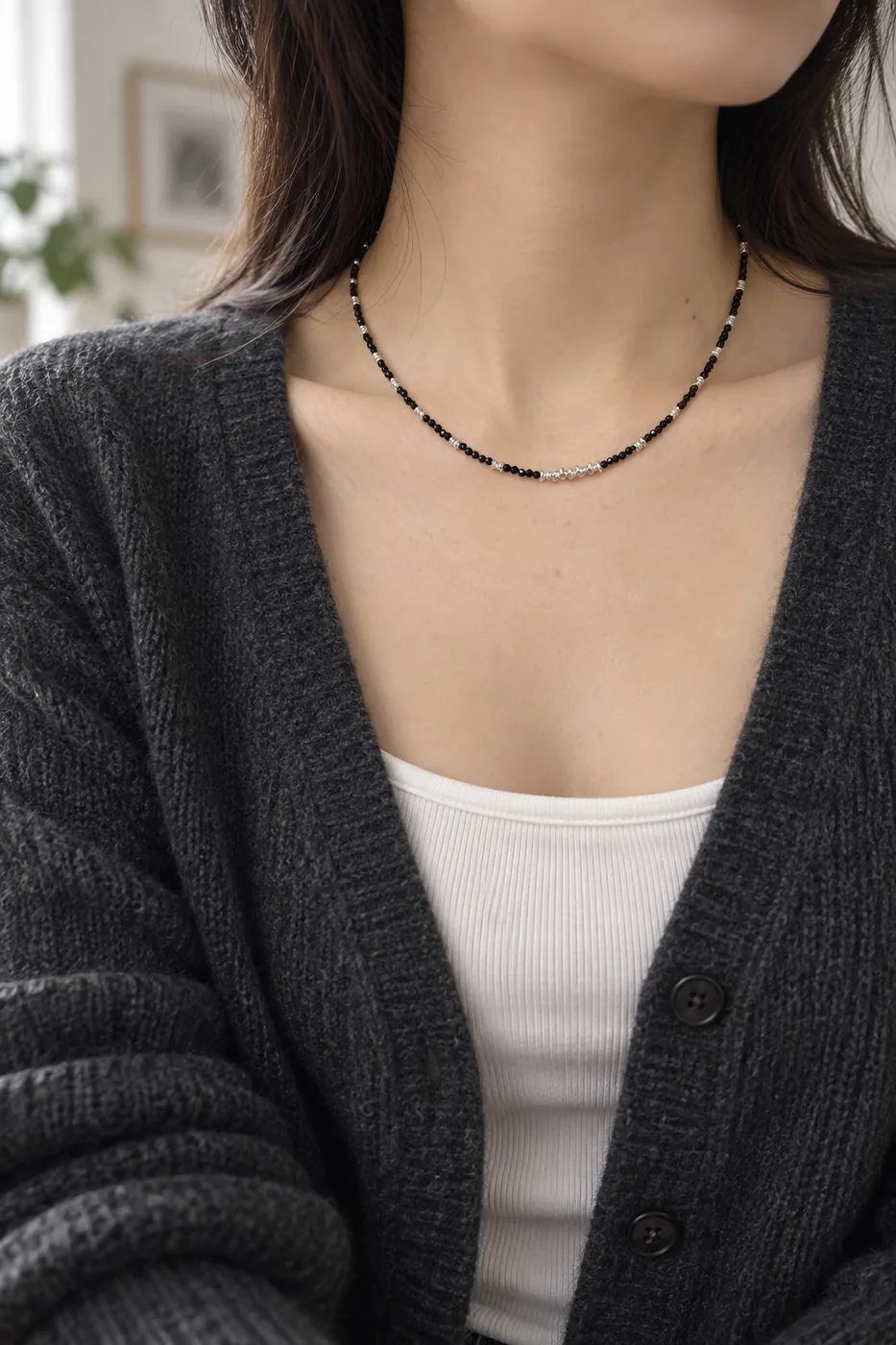 Black Spinel Silver Necklace detail 4