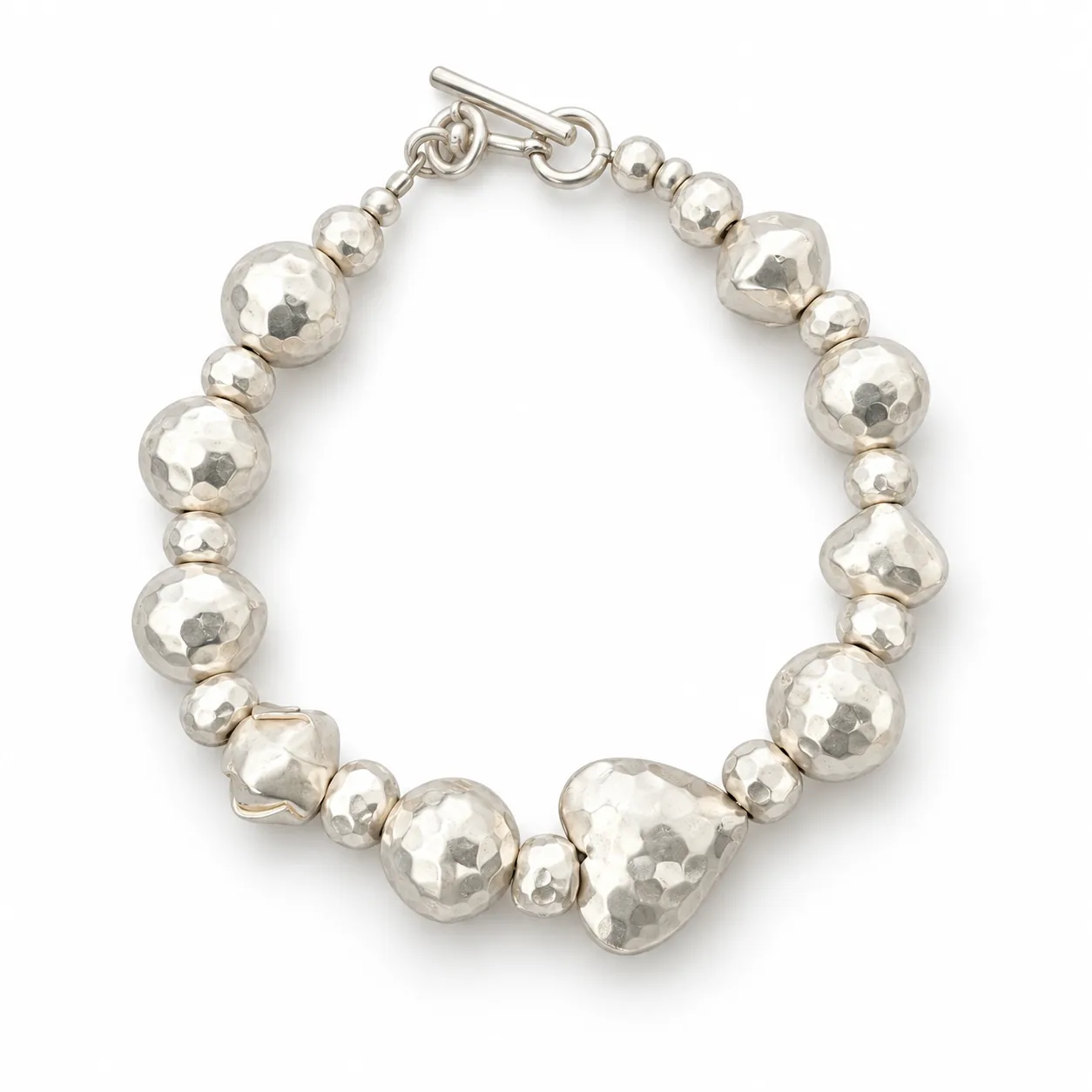 Hammered Heart Silver Bracelet detail 3