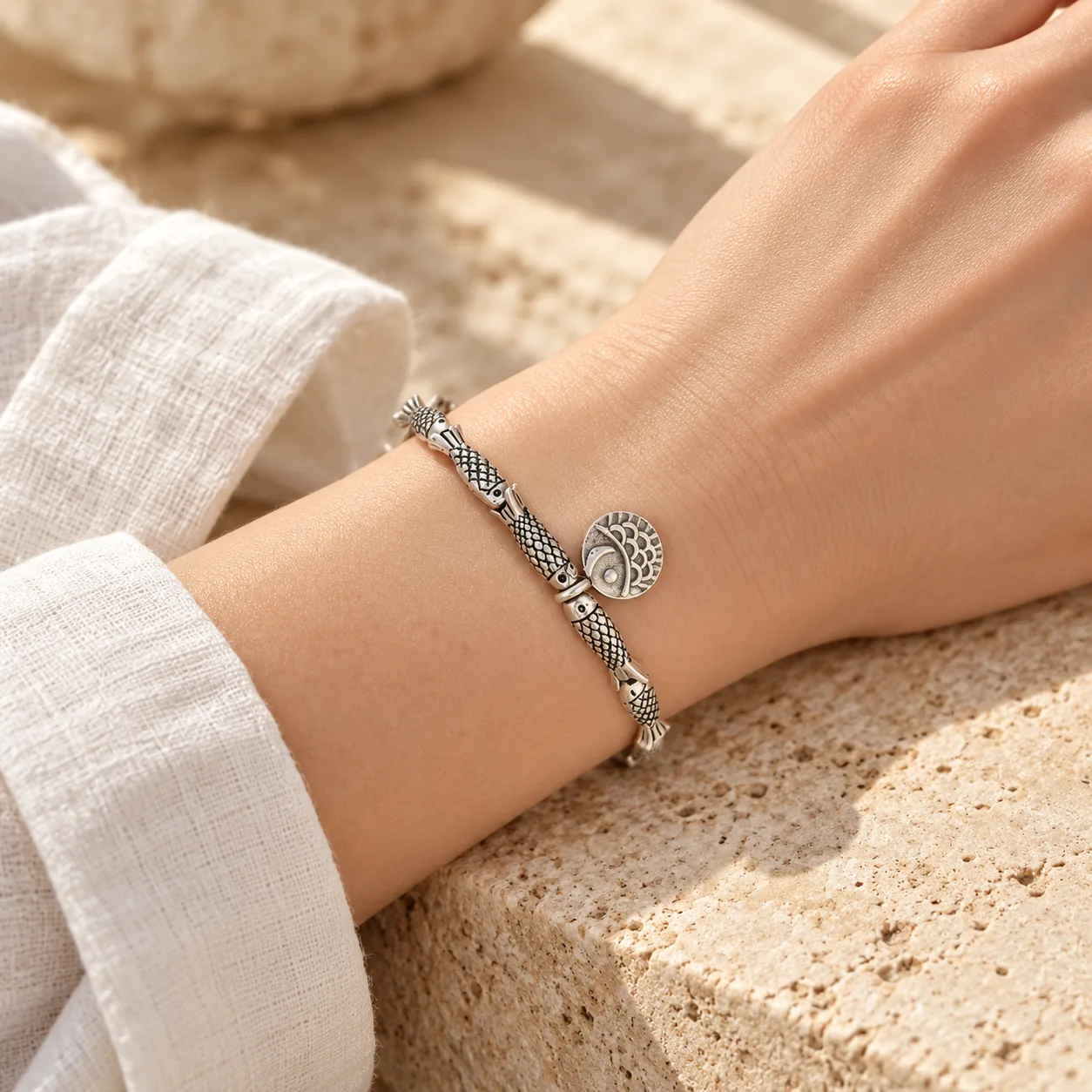 Vintage Lucky Fish Bracelet detail 3