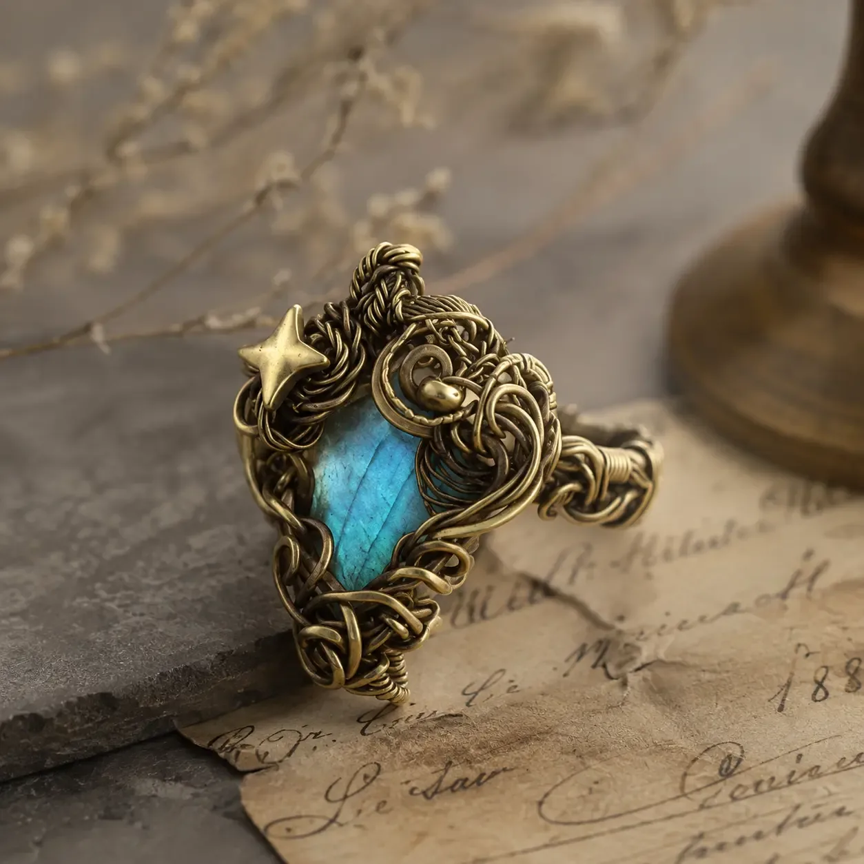 Wire-Wrapped Labradorite Open Ring detail 3