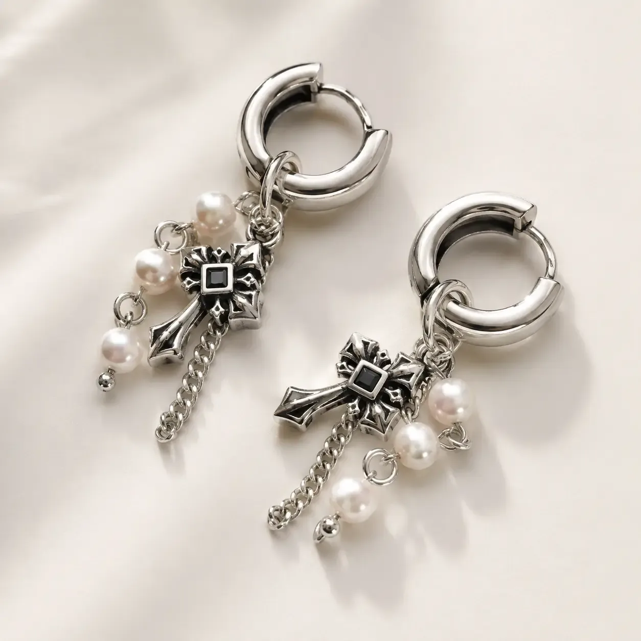 TRIJORA Gothic Cross Tassel Pearl Earrings detail 3
