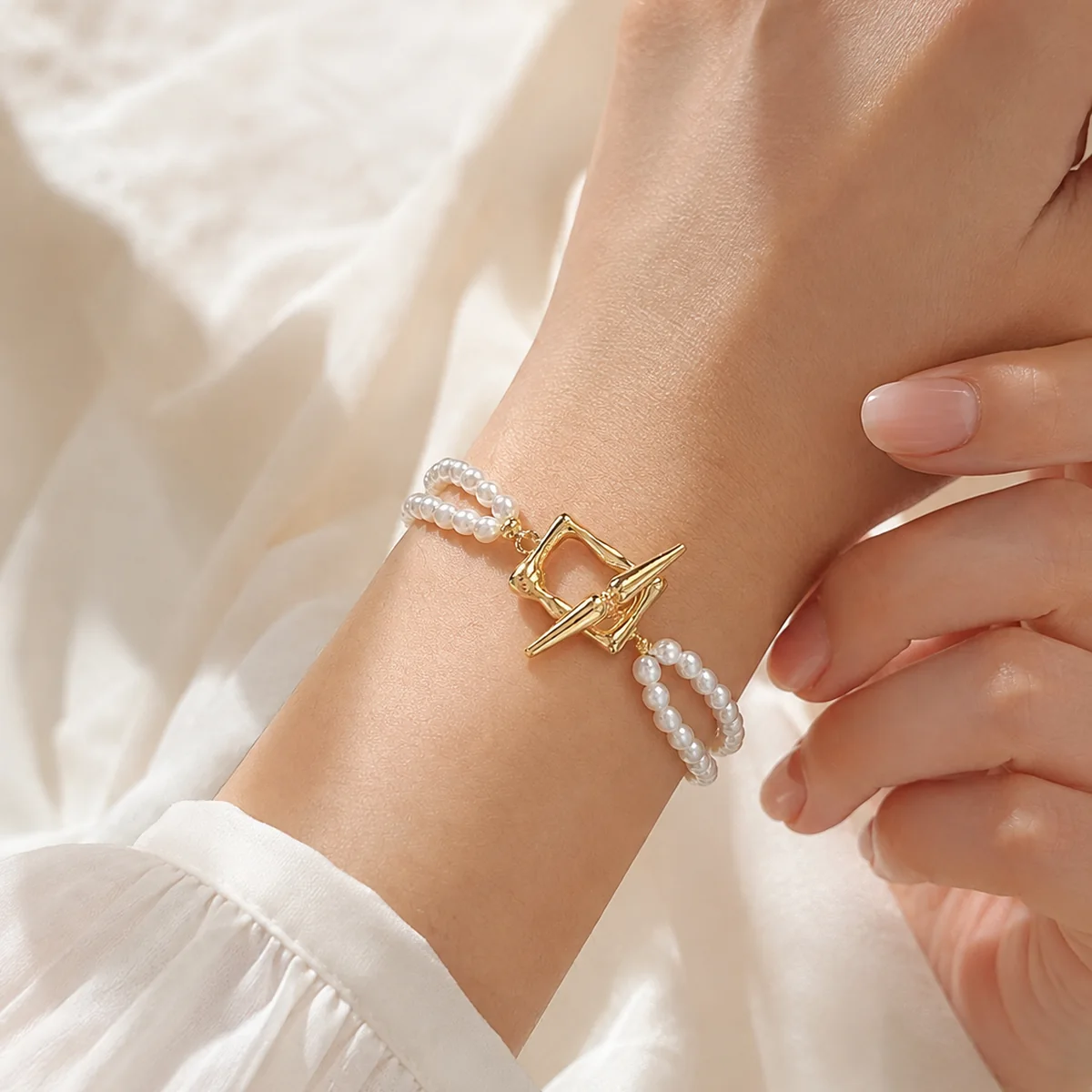 TIDE FRAME Pearl Bracelet worn or styled