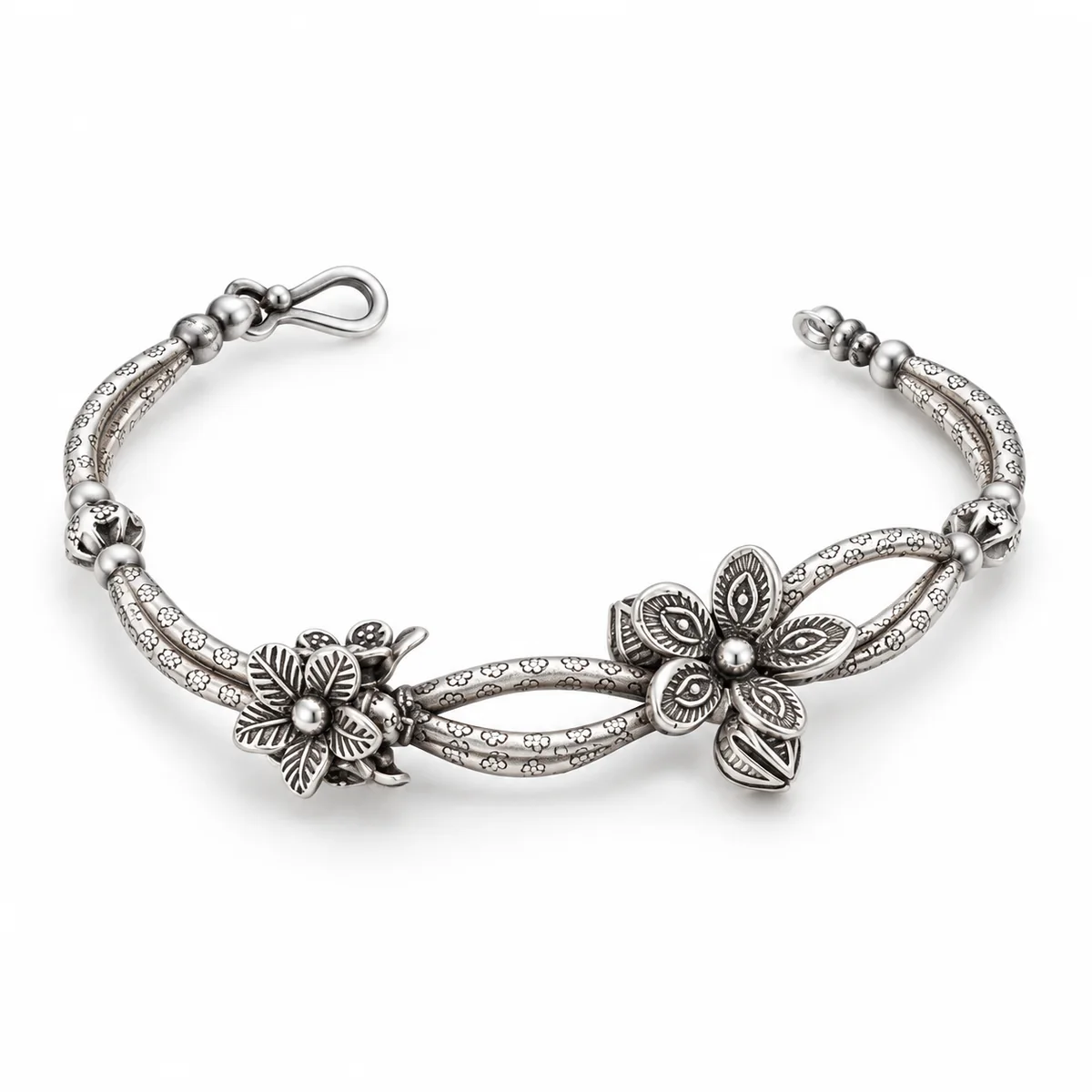 Vintage Triple-Flower Bracelet product view
