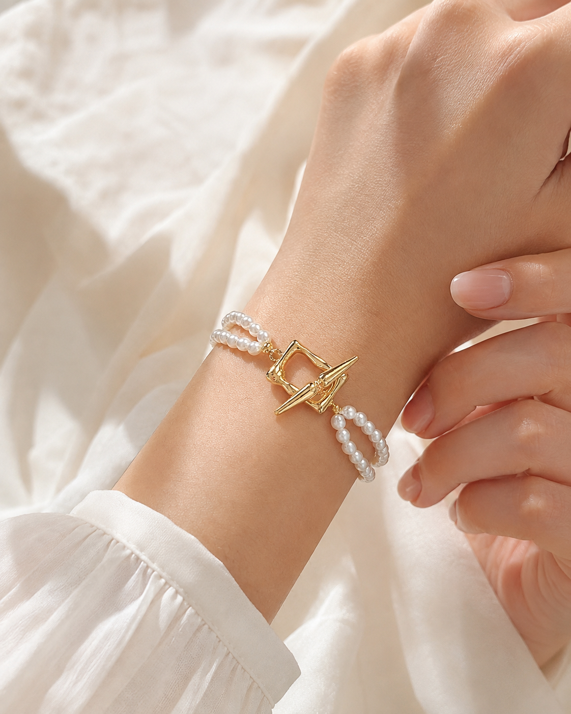 TIDE FRAME Pearl Bracelet detail 9