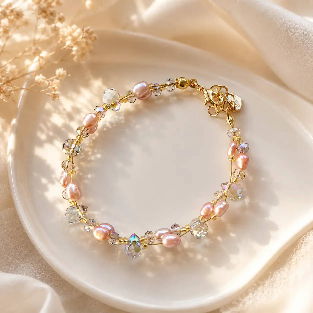 TRIJORA Blush Aurora Pearl & Crystal Bracelet detail 10