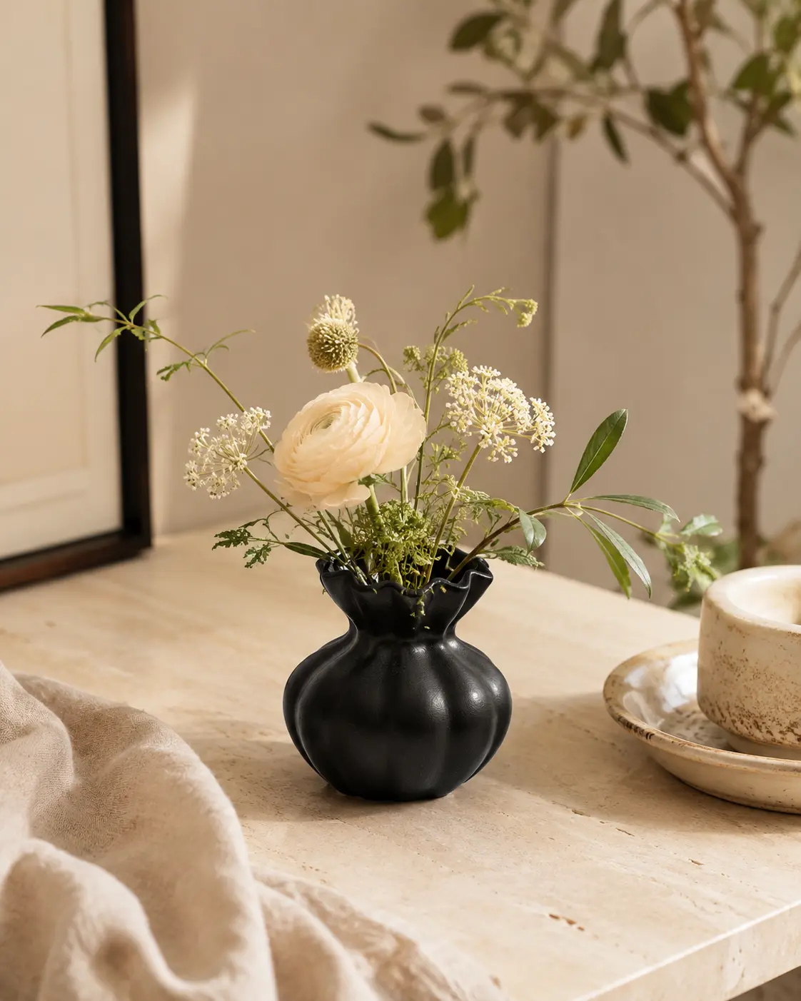 French Vintage Pumpkin Ceramic Vase detail 3