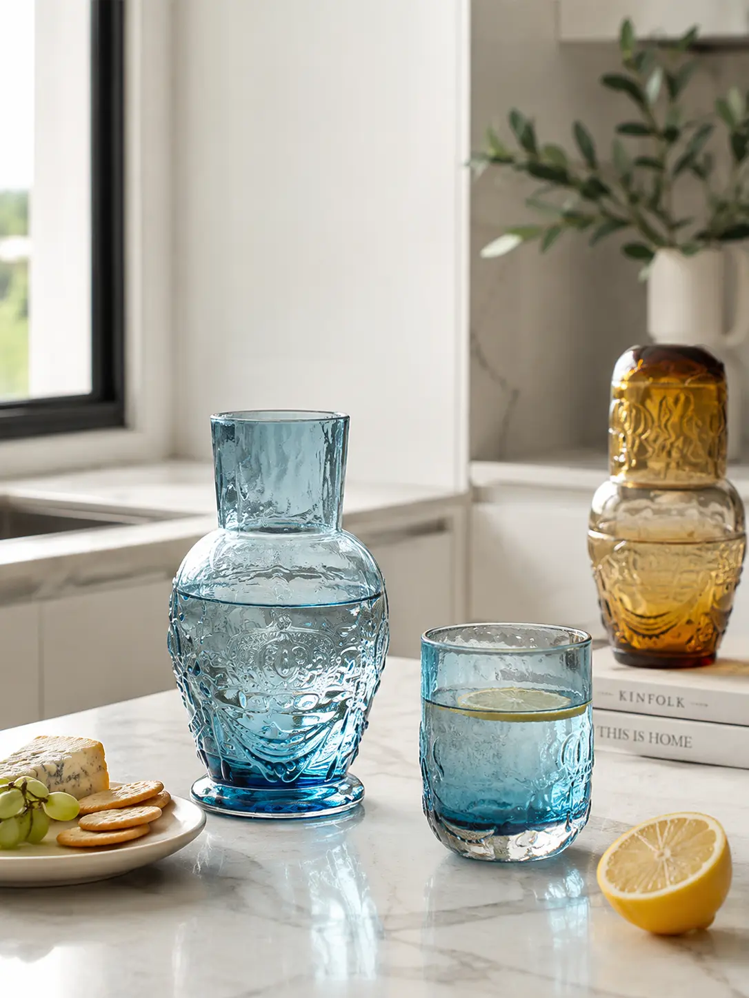 STILL WATER — Hammered Glass Pitcher & Tumbler Set detail 2