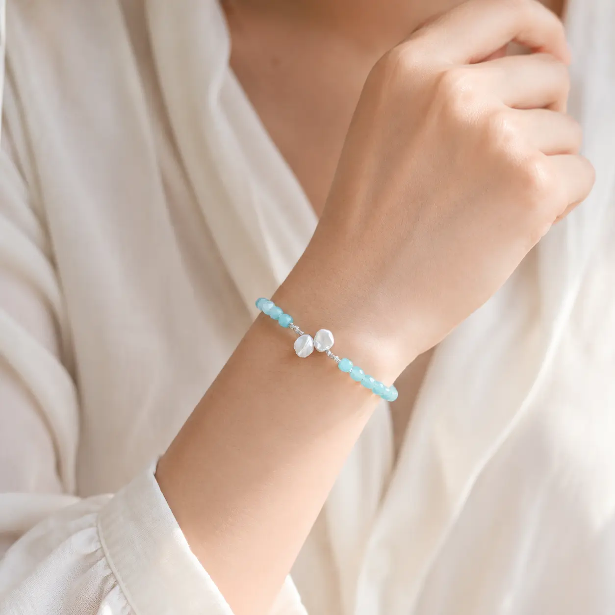SEA PETAL Amazonite & Baroque Pearl Bracelet detail 7