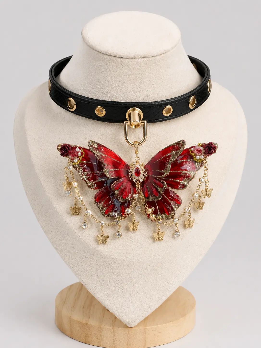 Butterfly Choker Necklace detail 3