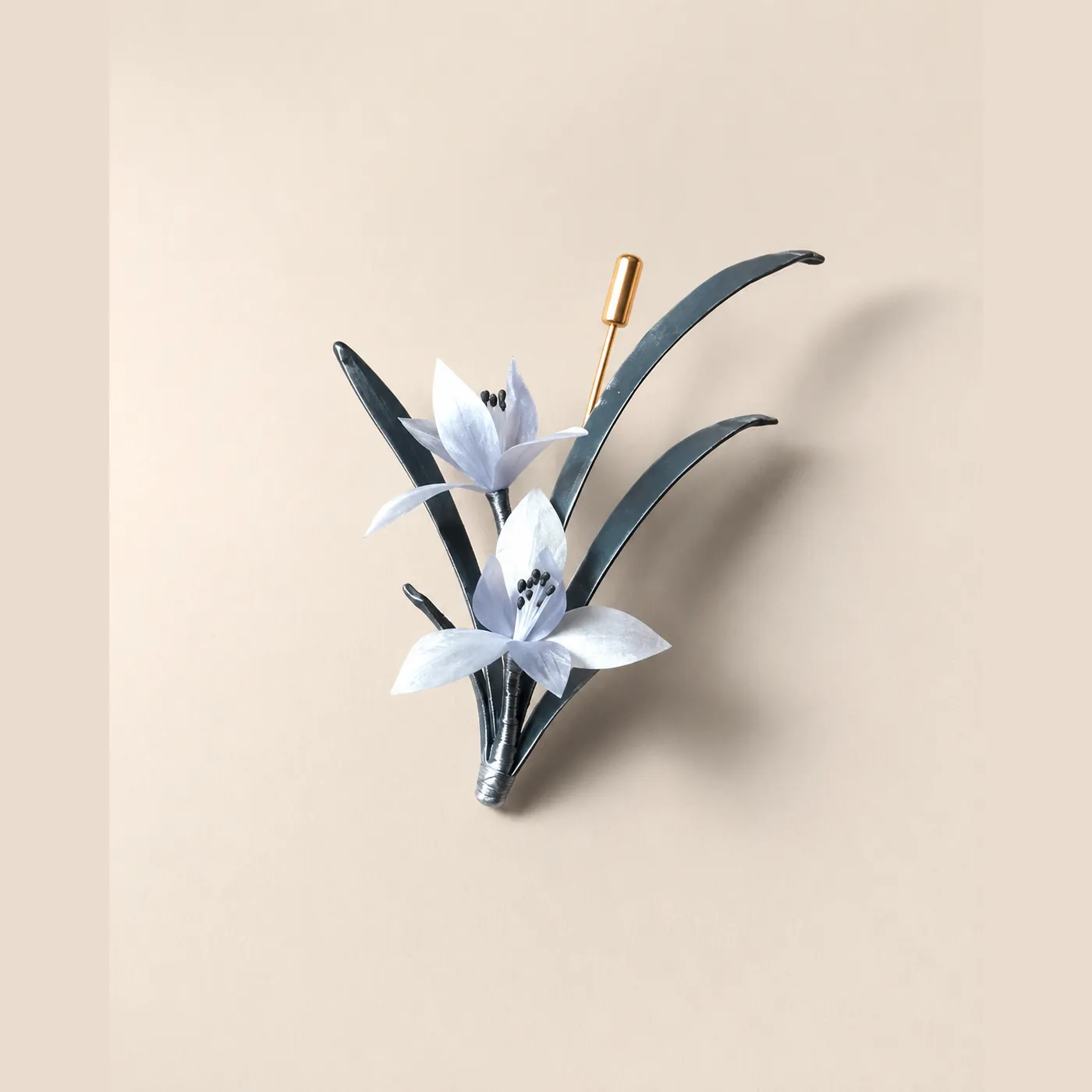 Three-Color Floral Spray Ronghua Brooch